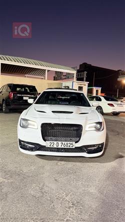 کرایسلەر 300